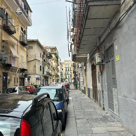Oda ve Kahvaltı O' Vascio Ro' Nonno Napoli